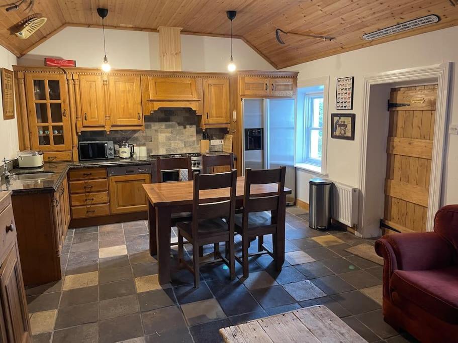 John The Mills Cottage Spahot Tub Private Beach Donegal Town Eksteriør bilde